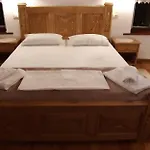 Braja House 招待所